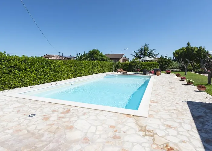 Miranda * Ортона